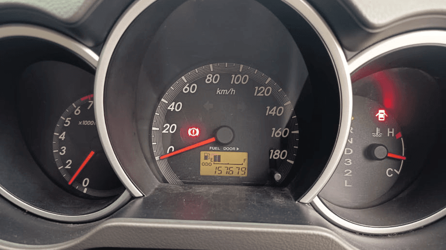 TOYOTA RUSH 1.5 TRD SPORTIVO BENSIN-AT(RUSH) AT 2012