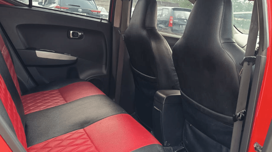 TOYOTA AGYA 1.0 G BENSIN-MT(AGYA) MT 2015